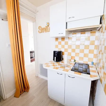 L'escale - Vue Mer, Plage, Centre Ville, Ideal Pour Couple